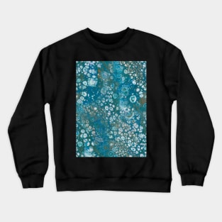 Fluid painting emerald lake with green cells Crewneck Sweatshirt